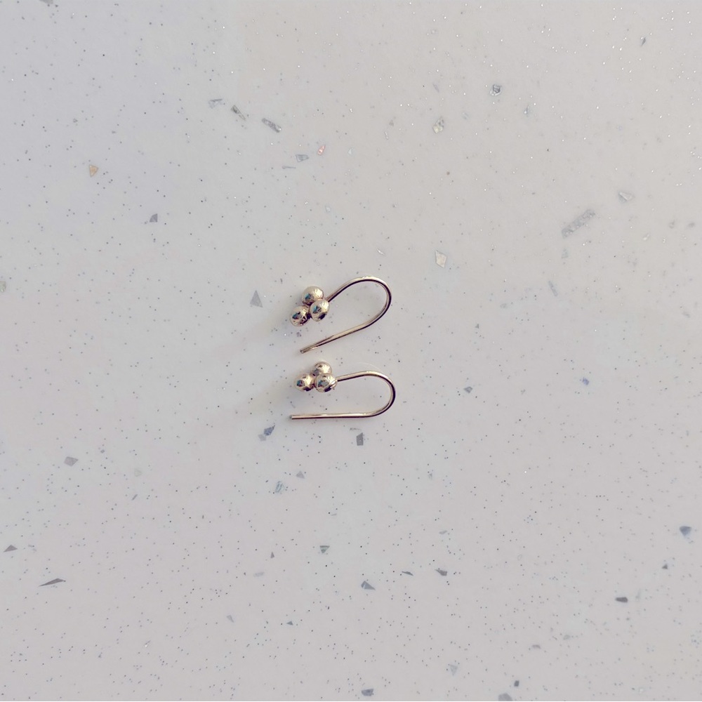 Etsy Efrat dot 14k white gold earrings,bat mitzvah gift, gold drop earrings - Picture 7 of 7